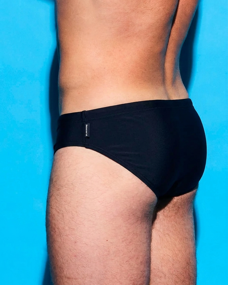 Deetees - Black